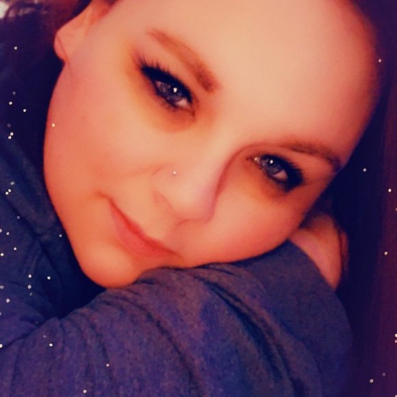 Meet your Posher, Dawn marie - Picture 3 of 3